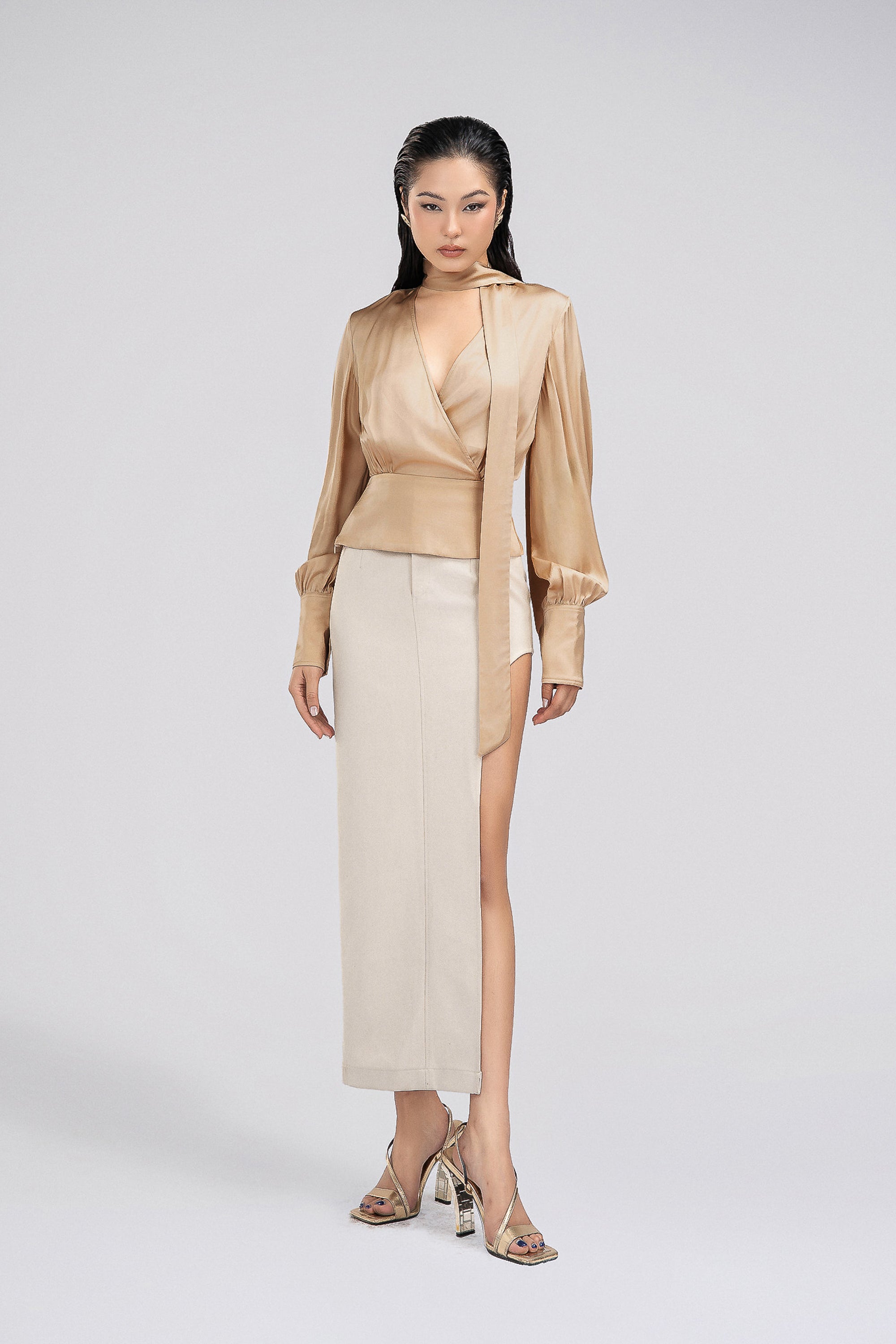 Petite beige midi skirt 2025